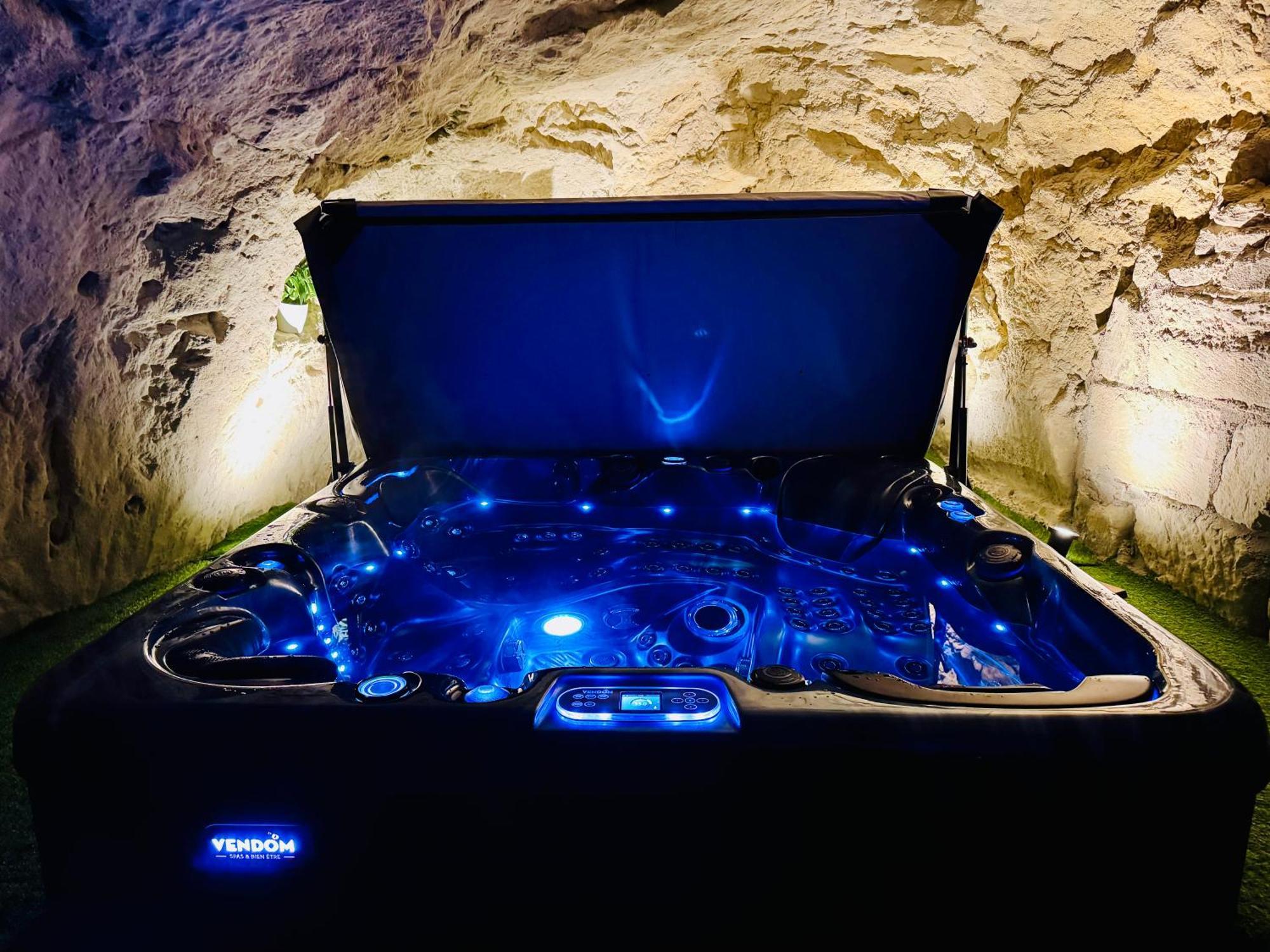 Gite - Petite Maison Proche Du Futuroscope Beaumont  Zewnętrze zdjęcie
